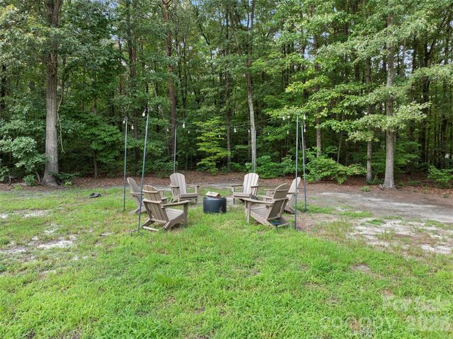 7233 Ridge Road, Lexington, NC 27295
