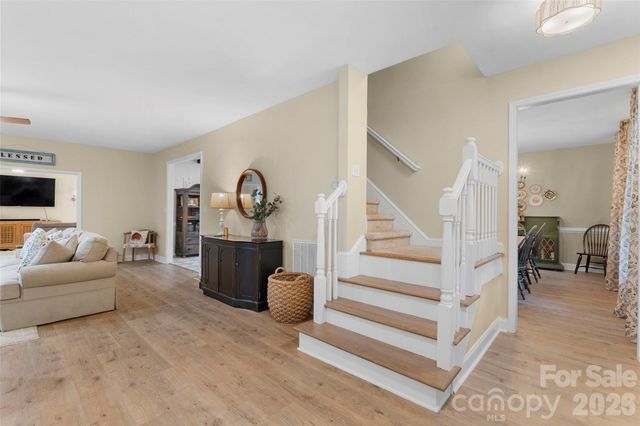 7233 Ridge Road, Lexington, NC 27295