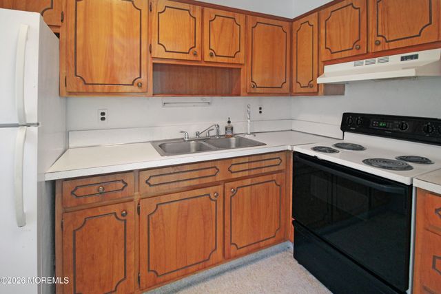 40b Roosevelt City Road, Whiting, NJ 08759