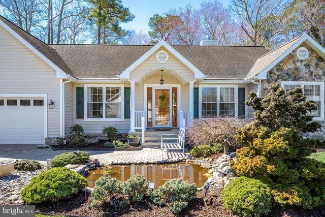 6 GREENS CT, Berlin, MD 21811