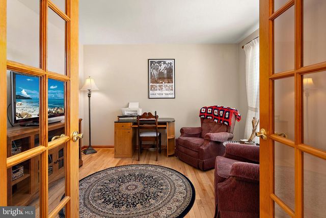 6 GREENS CT, Berlin, MD 21811