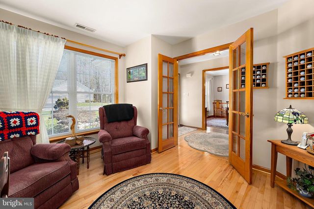 6 GREENS CT, Berlin, MD 21811