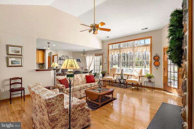 6 GREENS CT, Berlin, MD 21811