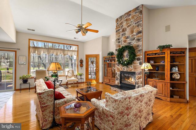 6 GREENS CT, Berlin, MD 21811