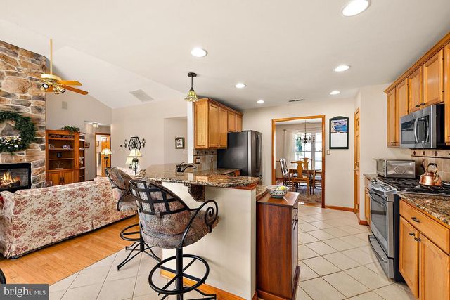 6 GREENS CT, Berlin, MD 21811