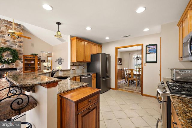 6 GREENS CT, Berlin, MD 21811