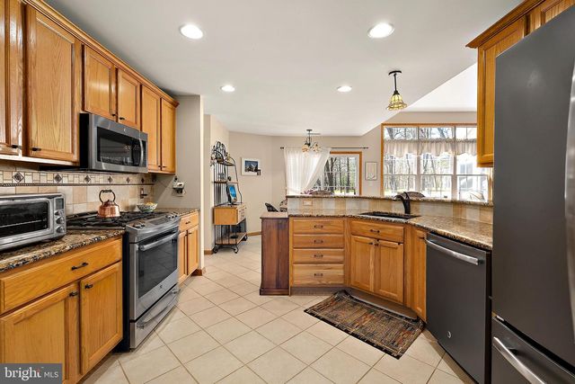 6 GREENS CT, Berlin, MD 21811