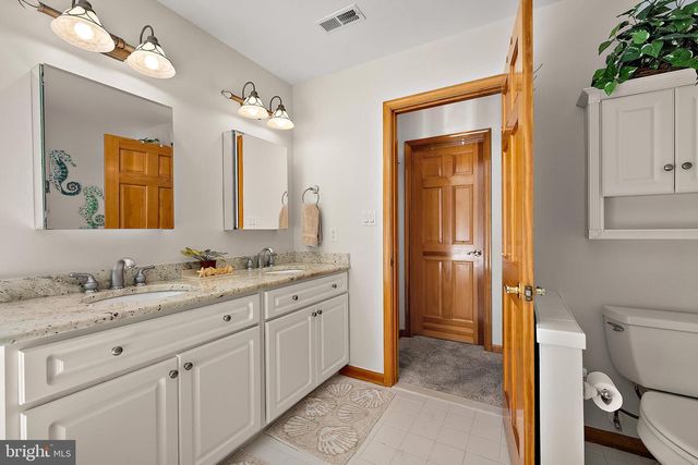 6 GREENS CT, Berlin, MD 21811