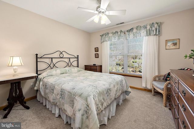 6 GREENS CT, Berlin, MD 21811