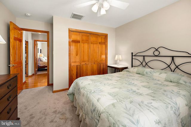 6 GREENS CT, Berlin, MD 21811