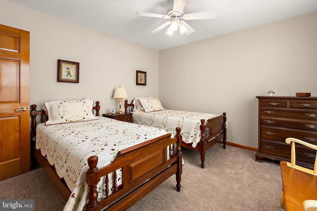 6 GREENS CT, Berlin, MD 21811