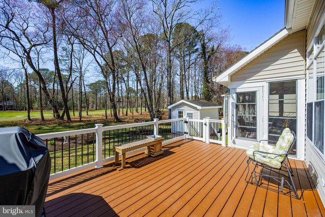 6 GREENS CT, Berlin, MD 21811