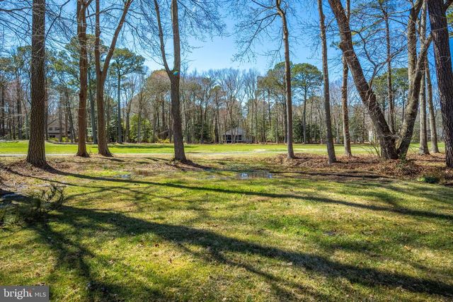 6 GREENS CT, Berlin, MD 21811