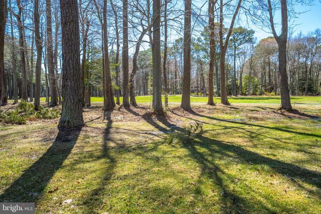 6 GREENS CT, Berlin, MD 21811