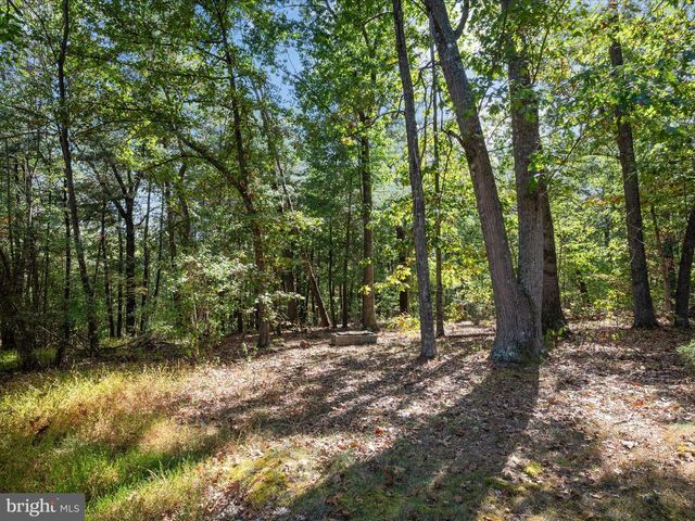 220 CHESTNUT GROVE RD, Winchester, VA 22603