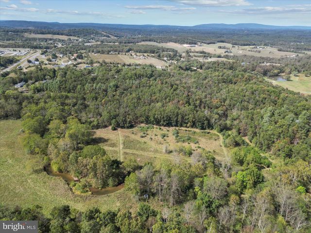 220 CHESTNUT GROVE RD, Winchester, VA 22603