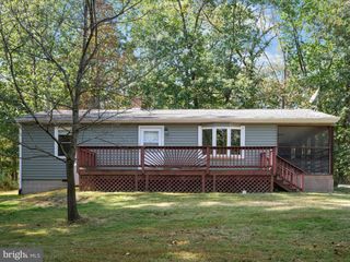 220 CHESTNUT GROVE RD, Winchester, VA 22603