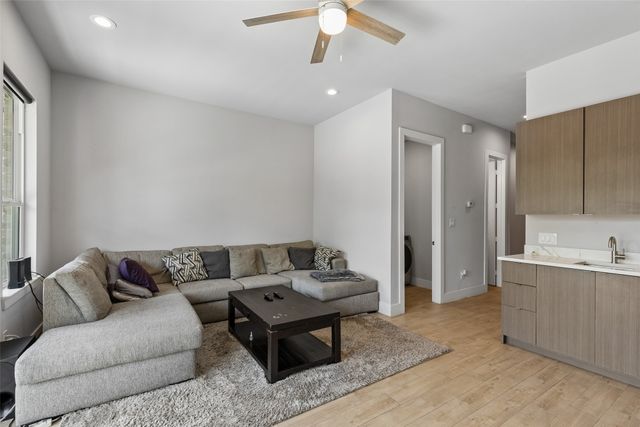 2603 Crossman Avenue, Dallas, TX 75212