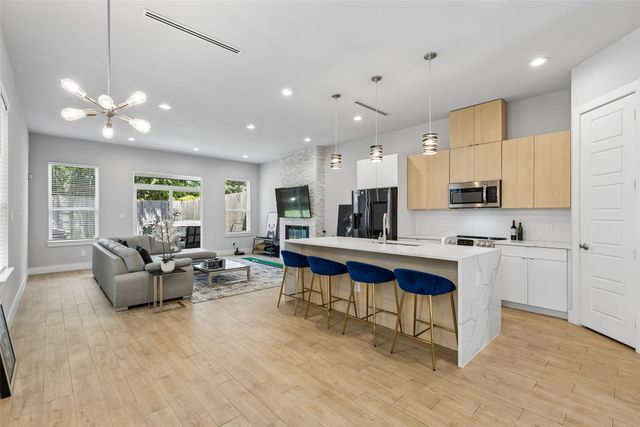 2603 Crossman Avenue, Dallas, TX 75212