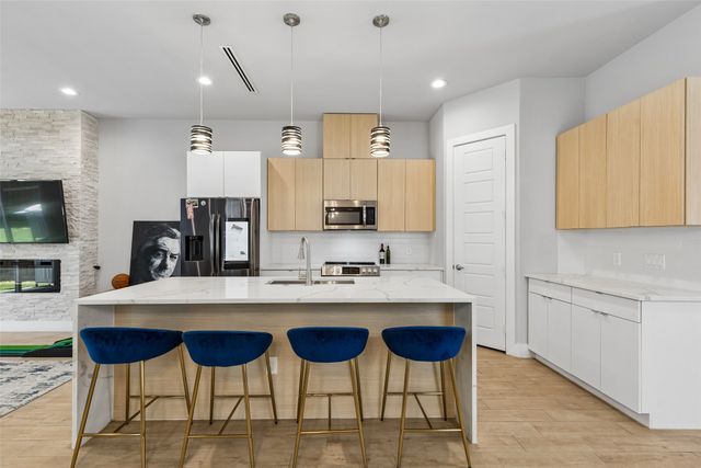 2603 Crossman Avenue, Dallas, TX 75212