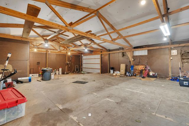 110 Buzzard Roost Rd, Chapel Hill, TN 37034