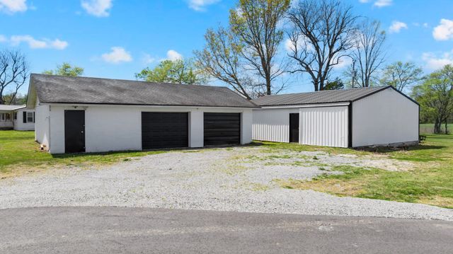 110 Buzzard Roost Rd, Chapel Hill, TN 37034