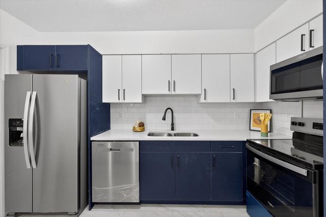 7125 BONITO STREET, Tampa, FL 33617