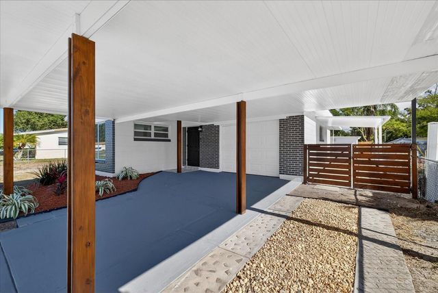 7125 BONITO STREET, Tampa, FL 33617