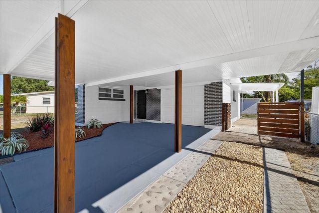 7125 BONITO STREET, Tampa, FL 33617