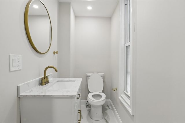 9 Cross Street, Somerville, MA 02145