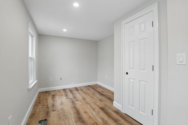 9 Cross Street, Somerville, MA 02145