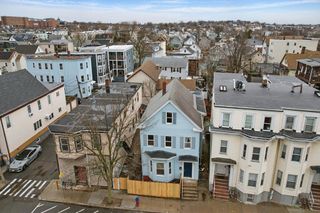 9 Cross Street, Somerville, MA 02145