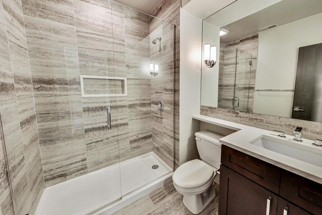 2233 W MEDILL Avenue D, Chicago, IL 60647