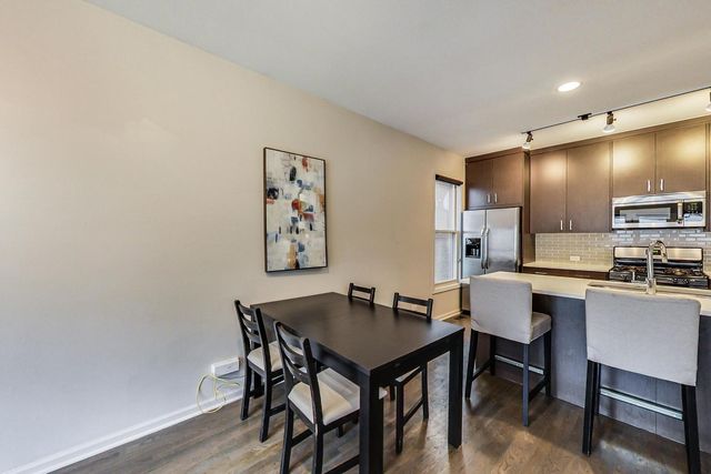 2233 W MEDILL Avenue D, Chicago, IL 60647