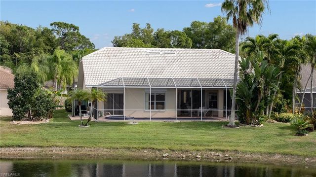 1957 Piccadilly Circus, Naples, FL 34112