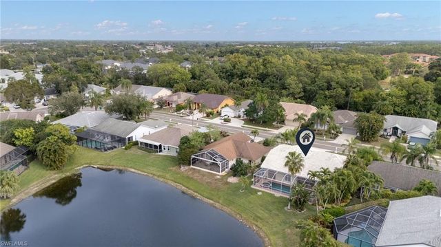 1957 Piccadilly Circus, Naples, FL 34112