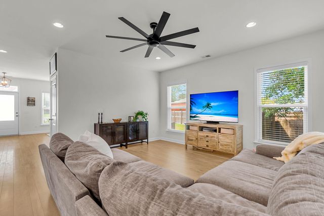 1560 Thoroughbred Boulevard, Johns Island, SC 29455