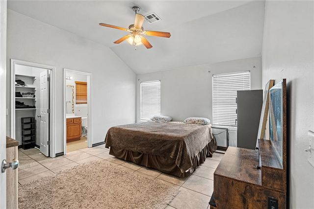 616 Rosemoor Court, Yukon, OK 73099