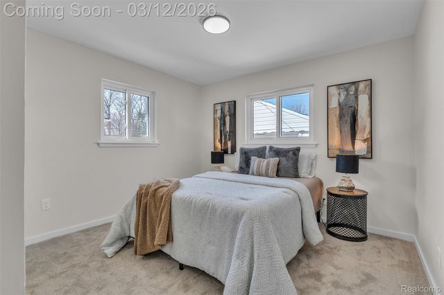 19261 Osmus Street, Livonia, MI 48152