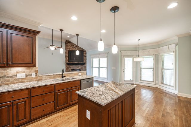 357 Windhaven Bay, Mount Juliet, TN 37122