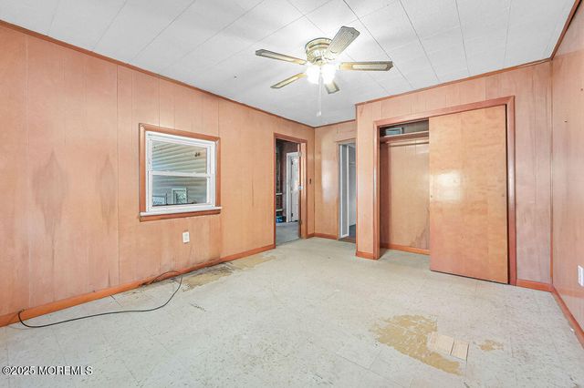 108 W Concourse, Keyport, NJ 07735