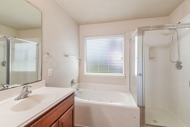 20210 Ribbonwood Point Court, Tomball, TX 77375