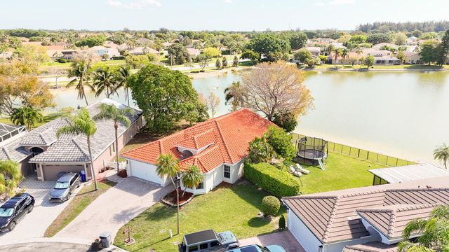 10789 Barque Court, Boca Raton, FL 33498