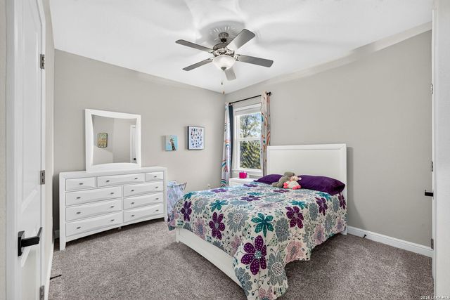 183 Lantana Path, Castroville, TX 78009