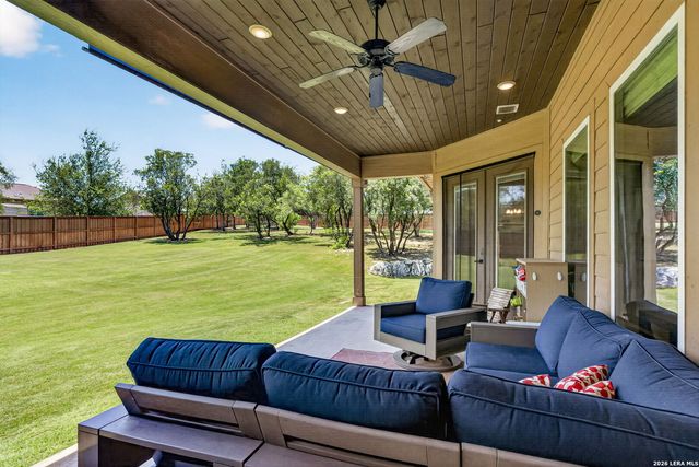 183 Lantana Path, Castroville, TX 78009