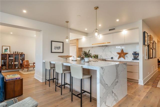 2660 Peachtree NW Road 6H, Atlanta, GA 30305