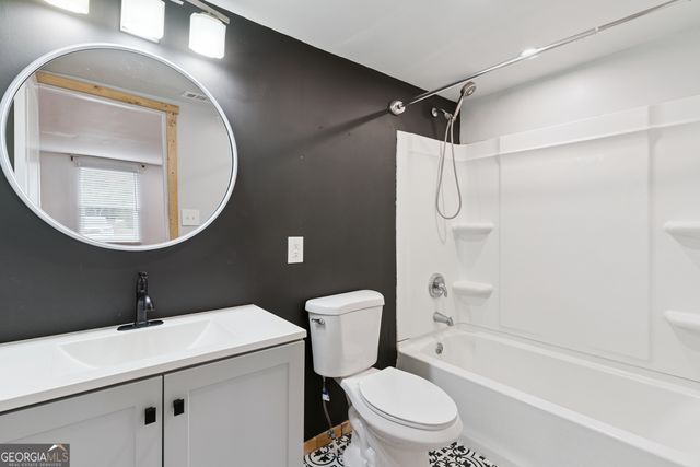 1223 White Drive NE, Townsend, GA 31331