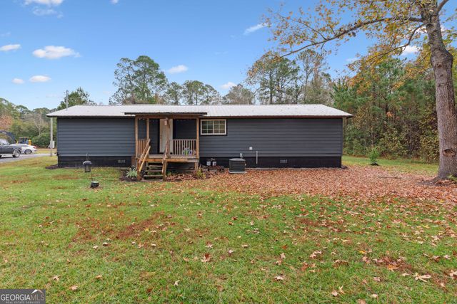 1223 White Drive NE, Townsend, GA 31331