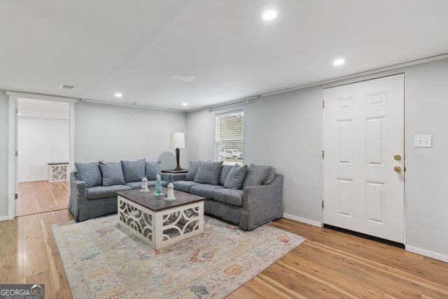 1223 White Drive NE, Townsend, GA 31331