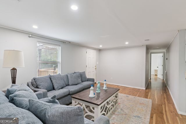 1223 White Drive NE, Townsend, GA 31331